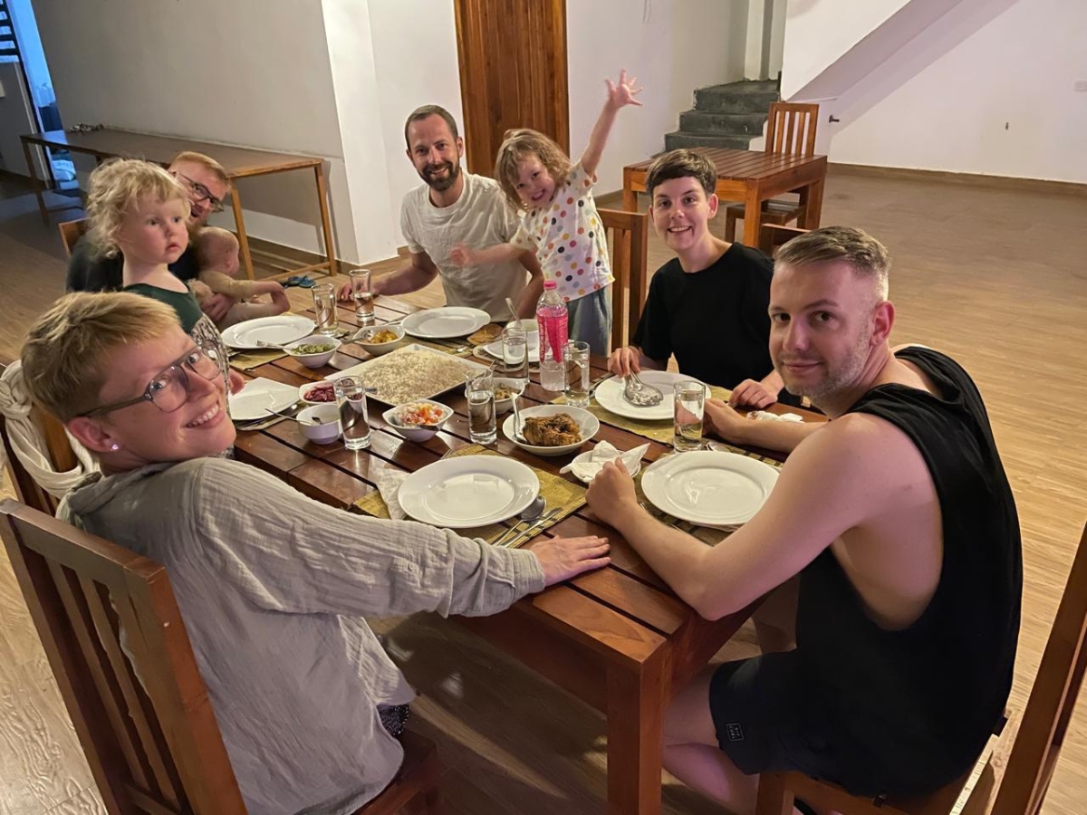 udawalawe foreign family dinner