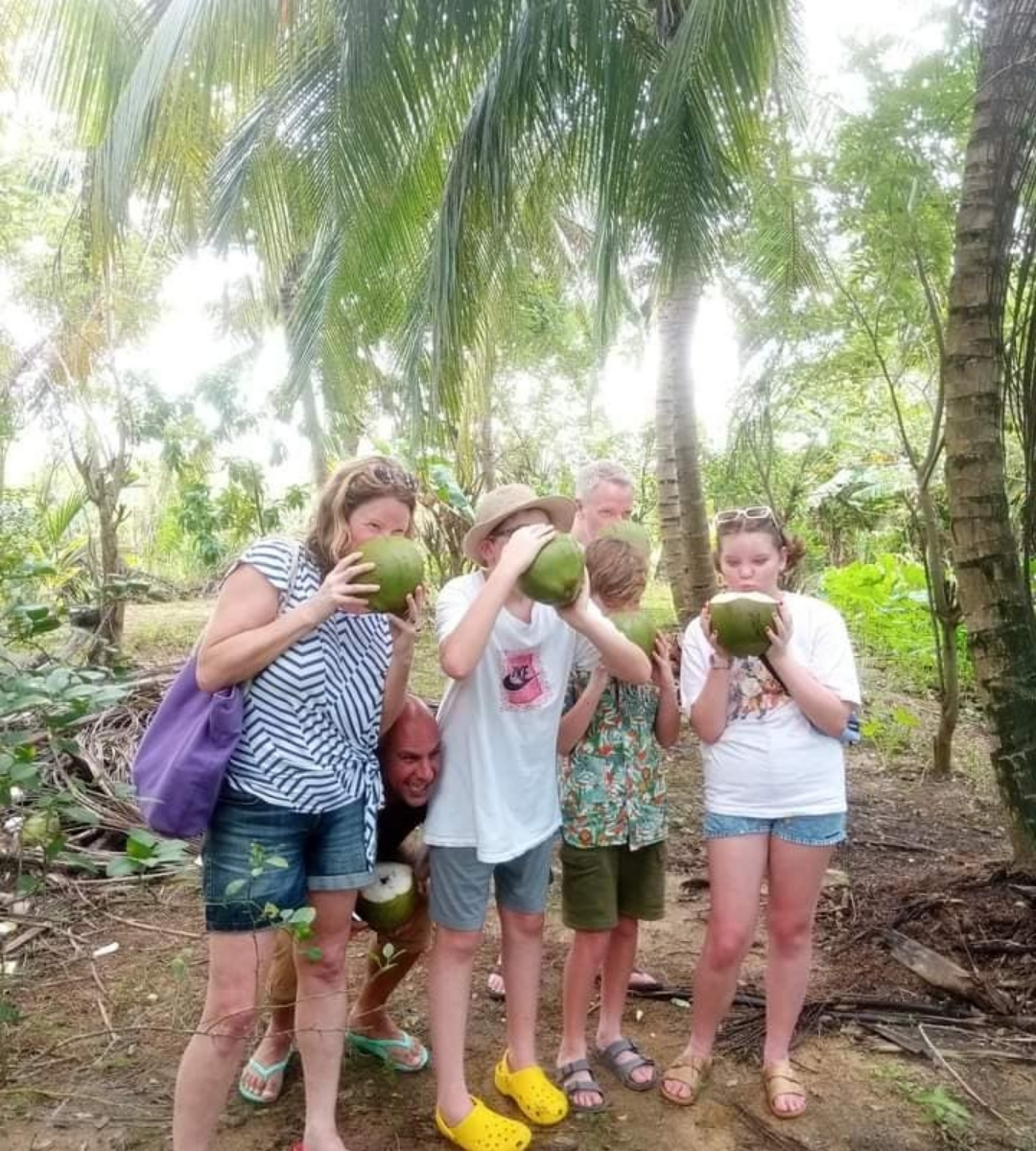 udawalawe village tour drinking kurumba